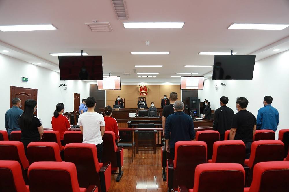 涉案资金790余万元 阿荣旗法院公开宣判"老妈乐"涉养老诈骗案 - 反